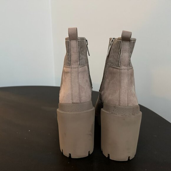 JLO by Jennifer Lopez Emalee Platform Ankle Boot ln Gray Beige / Greige Size 8.5 - Picture 4 of 7